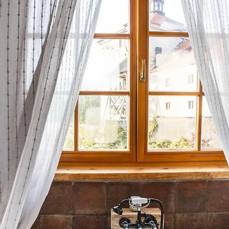 U Franku Homestay Malesov